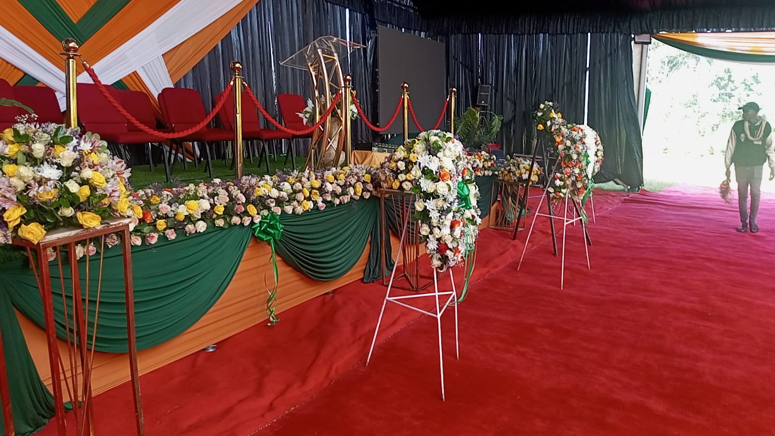VIP Dais & Lectern